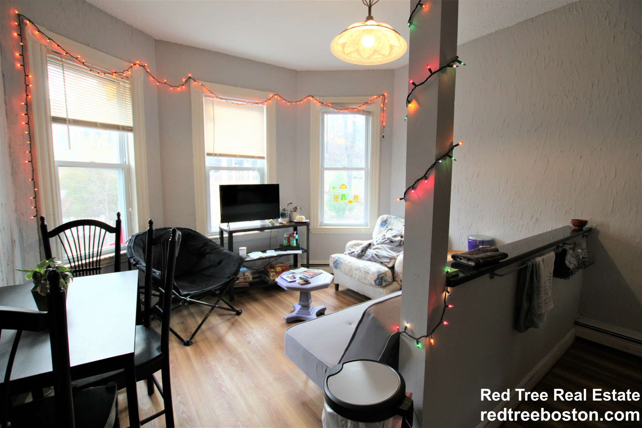 93 Hillside St, Mission Hill