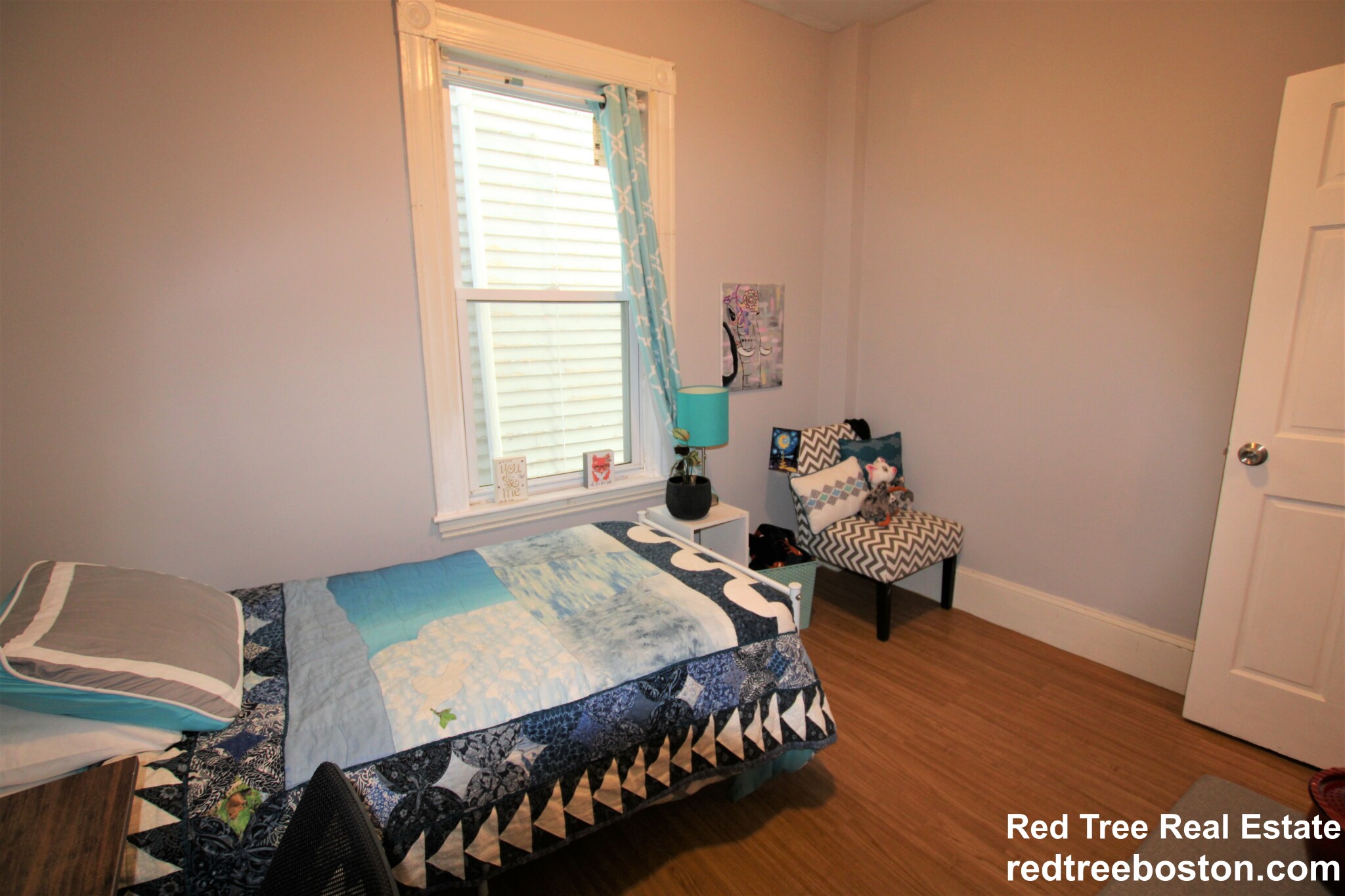 93 Hillside St, Mission Hill