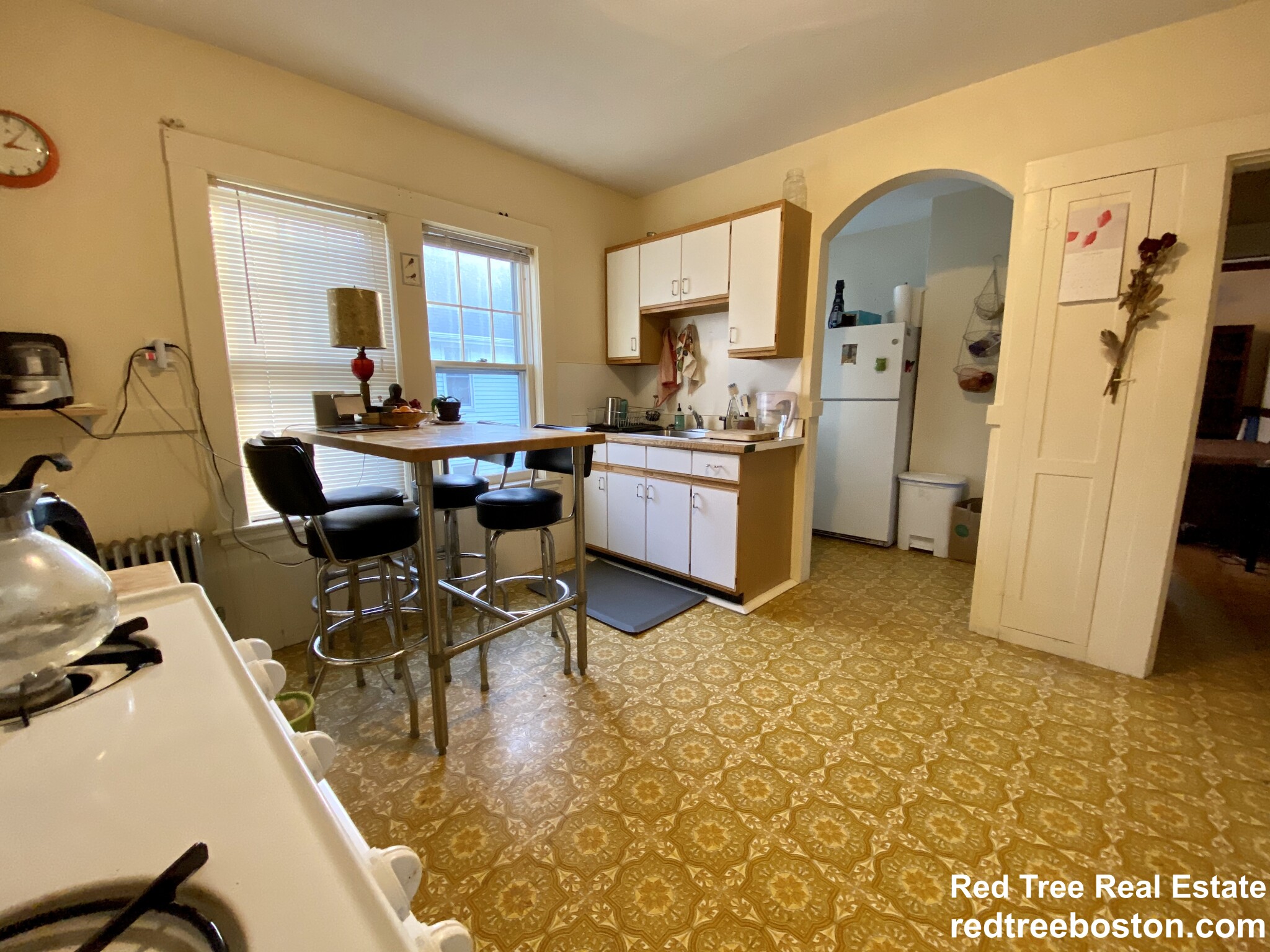 2 bed, 1 bath apartment for rent at 10 Margaret St Unit 2, Arlington — photo 10 of 23