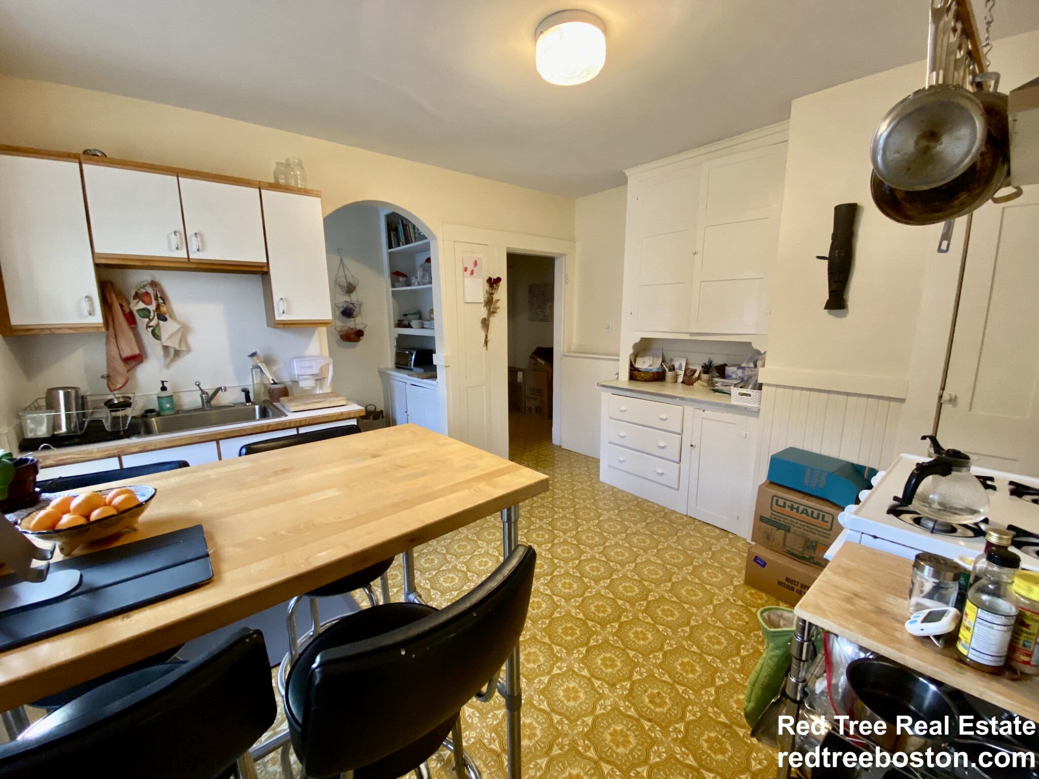 2 bed, 1 bath apartment for rent at 10 Margaret St Unit 2, Arlington — photo 12 of 23
