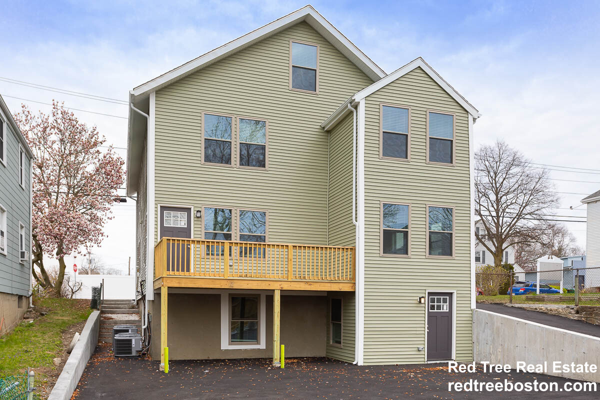 478 Fulton St, West Medford