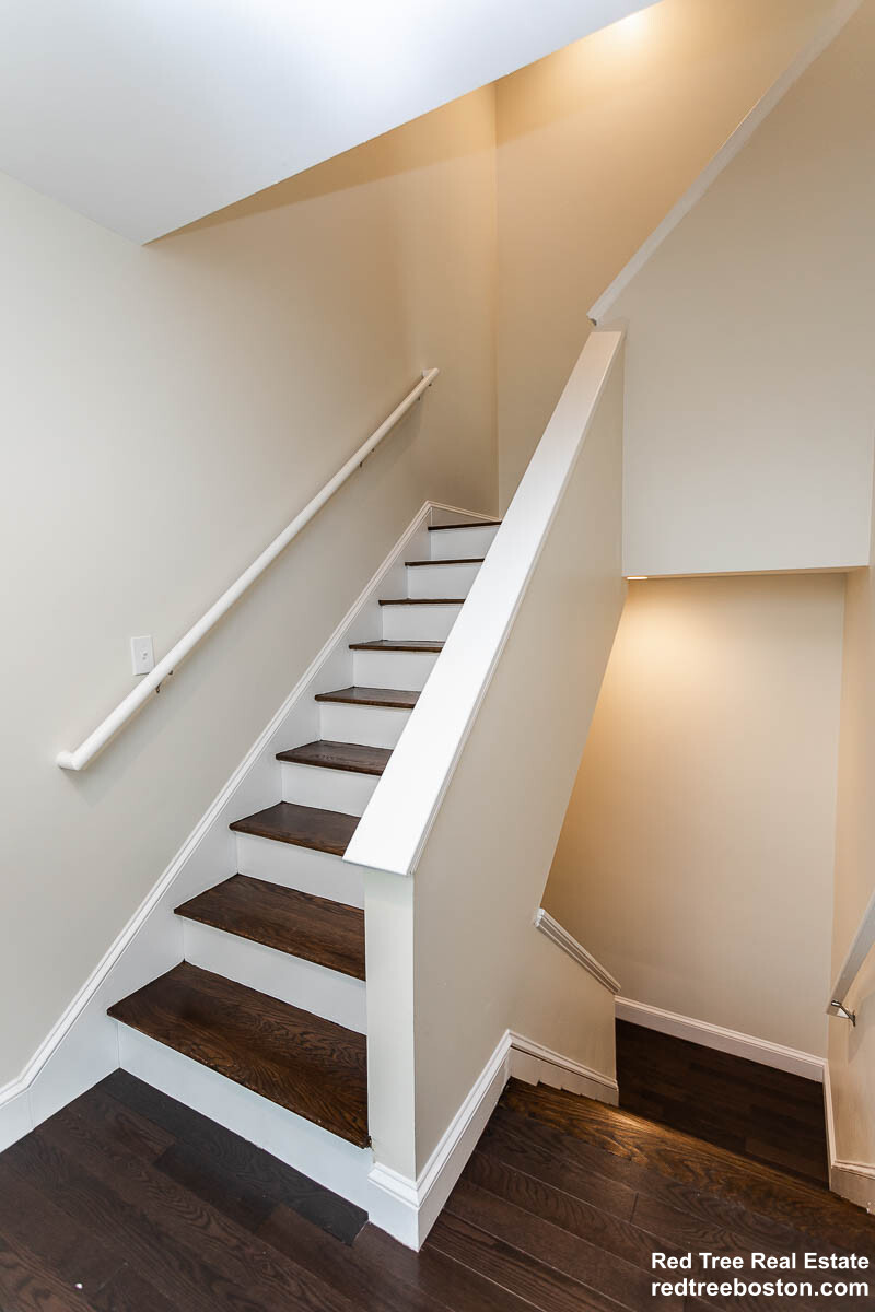 478 Fulton St, West Medford