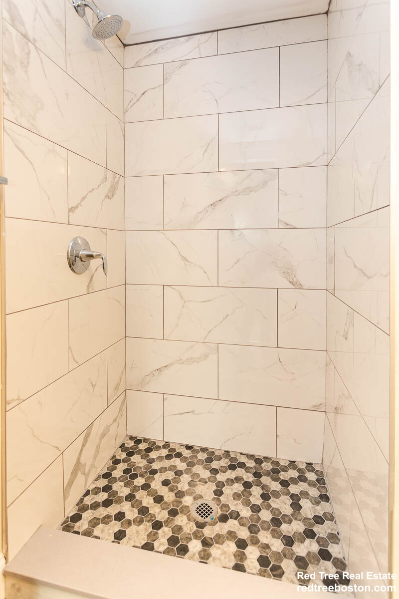 478 Fulton St, West Medford