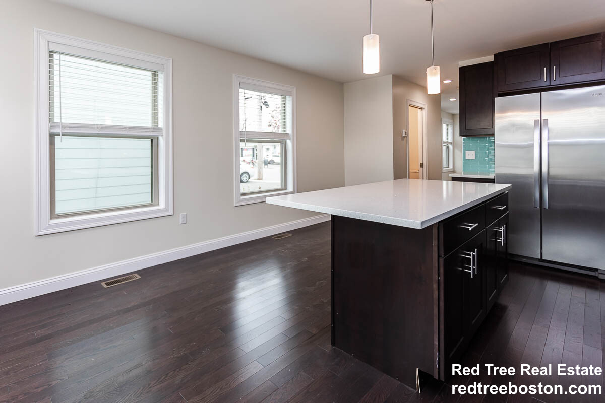 478 Fulton St, West Medford