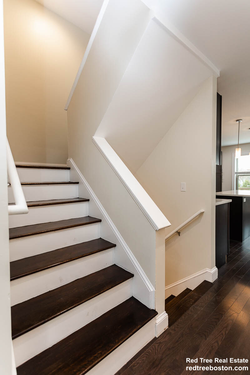 478 Fulton St, West Medford