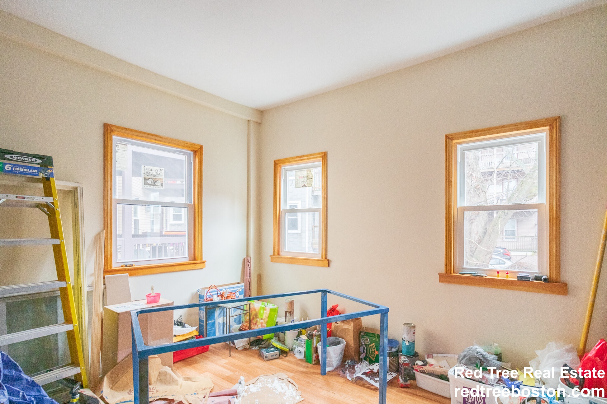 4 bed, 1 bath apartment for rent at 103 Calumet St Unit 2, Mission Hill — photo 9 of 12