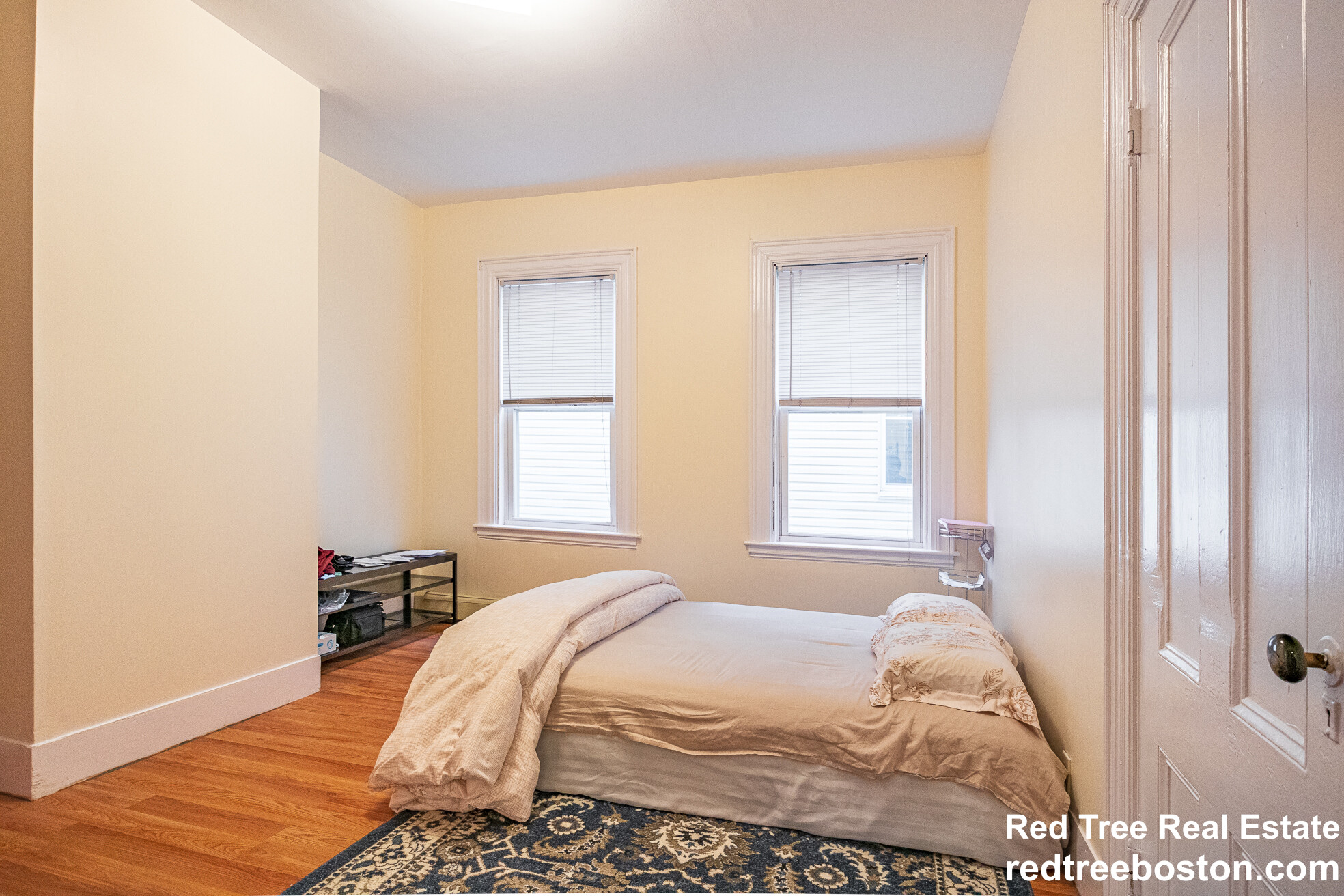 4 bed, 1 bath apartment for rent at 103 Calumet St Unit 2, Mission Hill — photo 2 of 12
