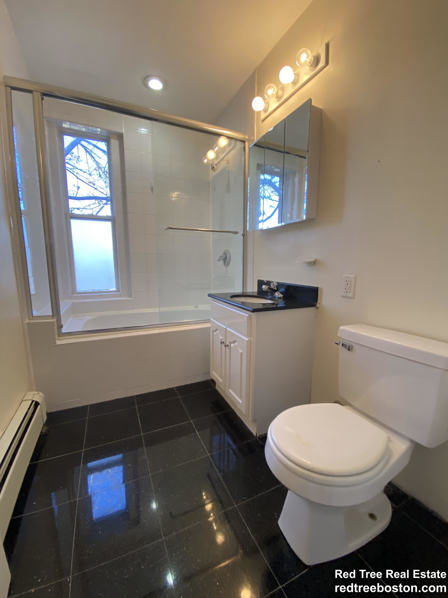 56 Cummings Rd, Brighton