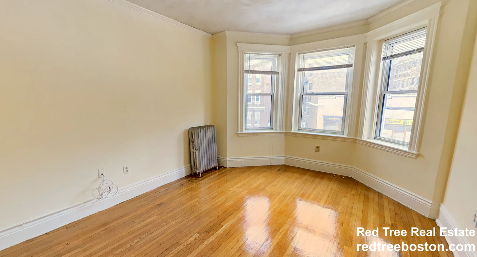 111 Queensberry St, Fenway