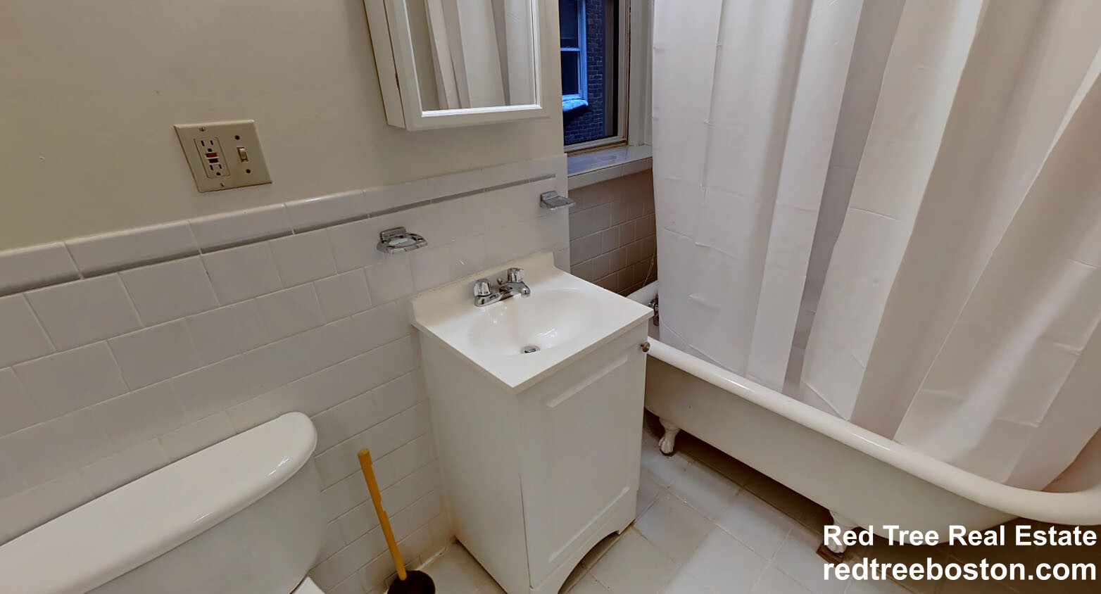 1 bed, 1 bath apartment for rent at 15 Queensberry St Unit 1, Fenway — photo 6 of 8