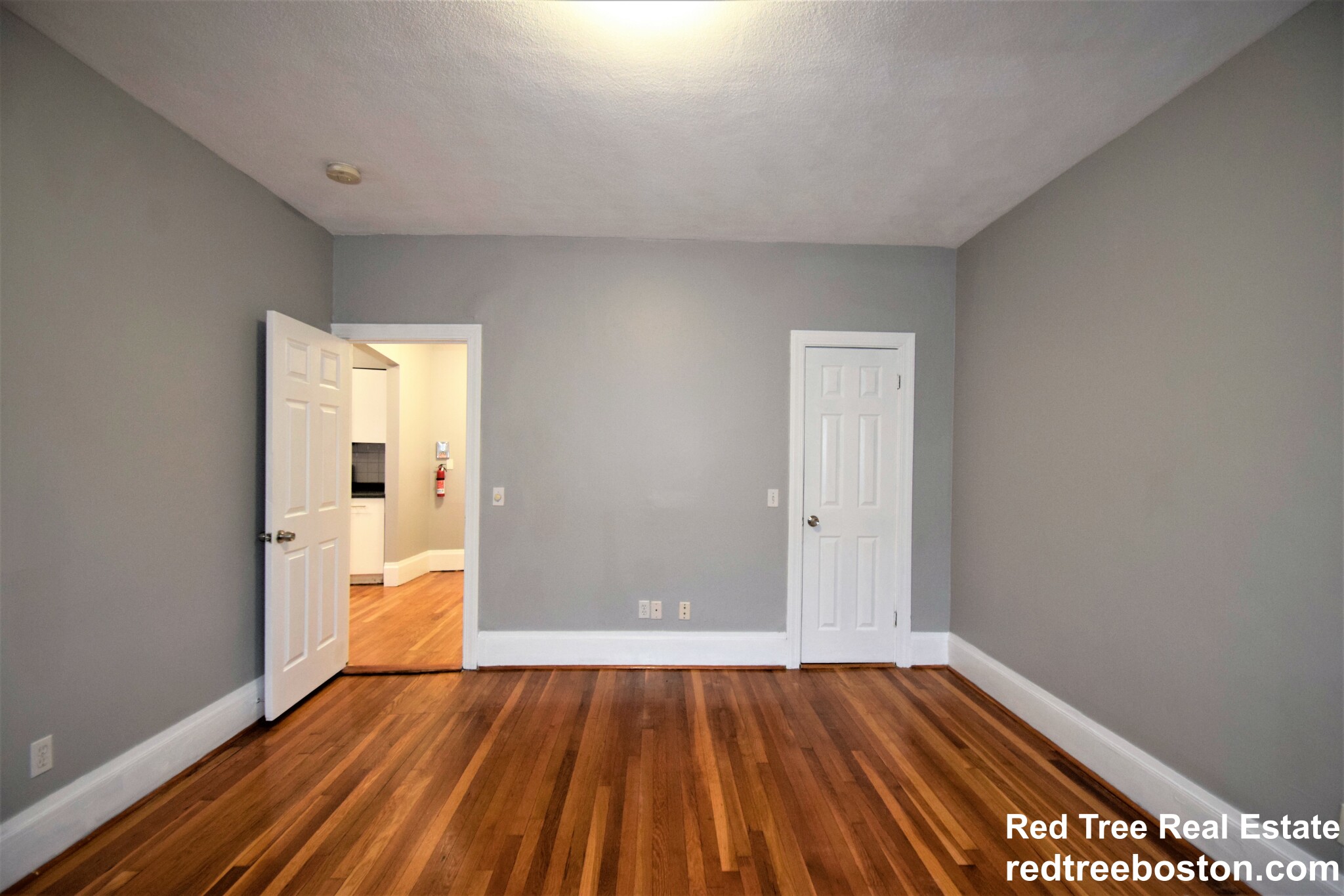 83 Glenville Ave, Allston