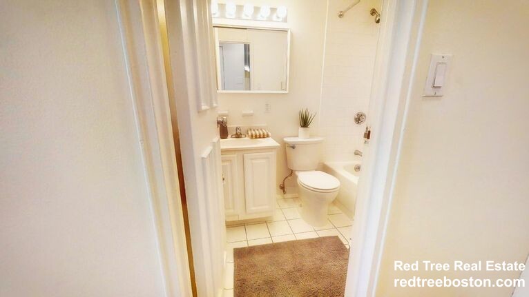 2 bed, 1.5 bath apartment for rent at 175 Freeman St Unit 605, Brookline — photo 10 of 11
