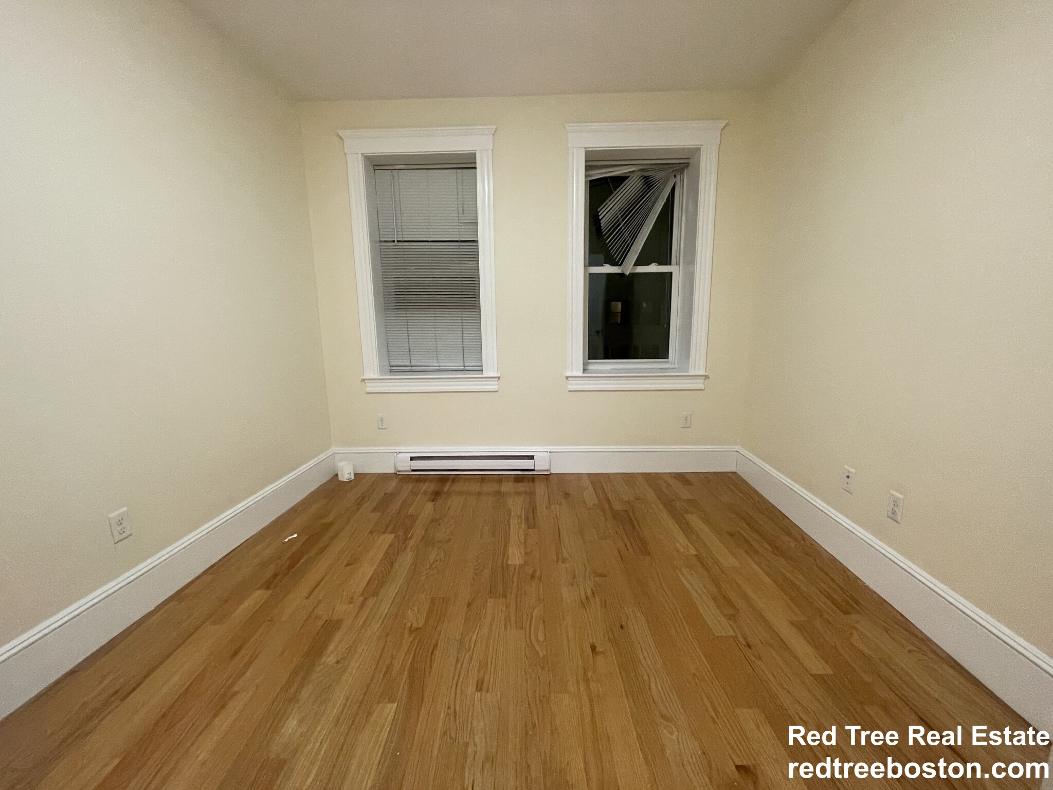 887 Huntington Ave, Mission Hill