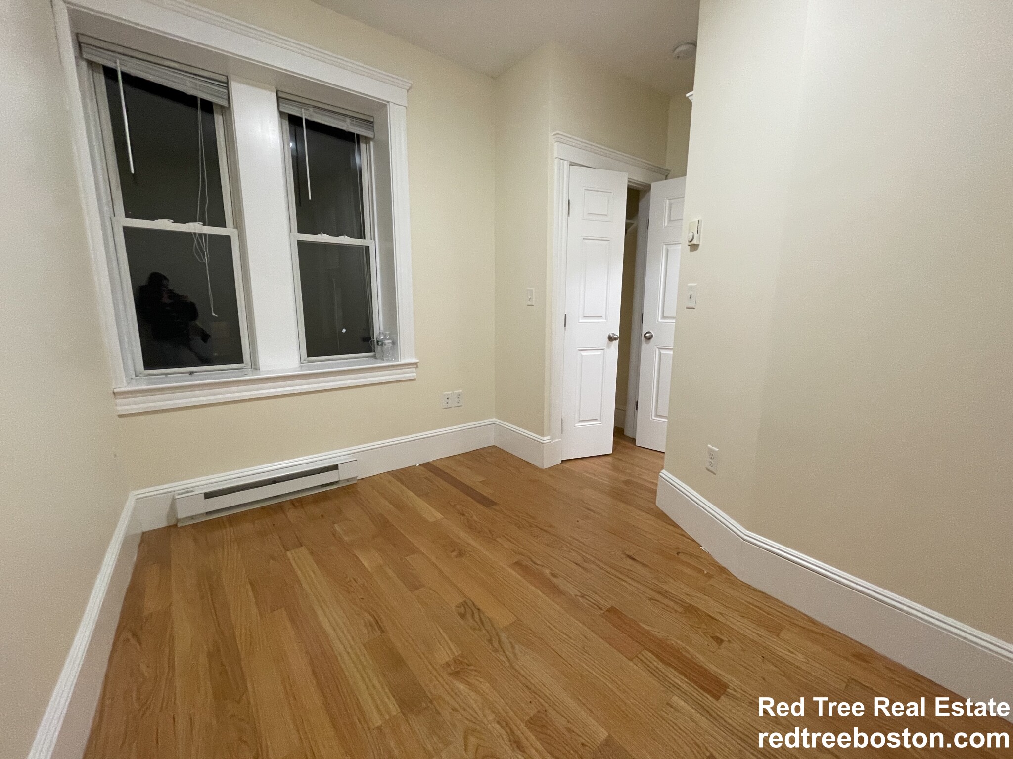 887 Huntington Ave, Mission Hill