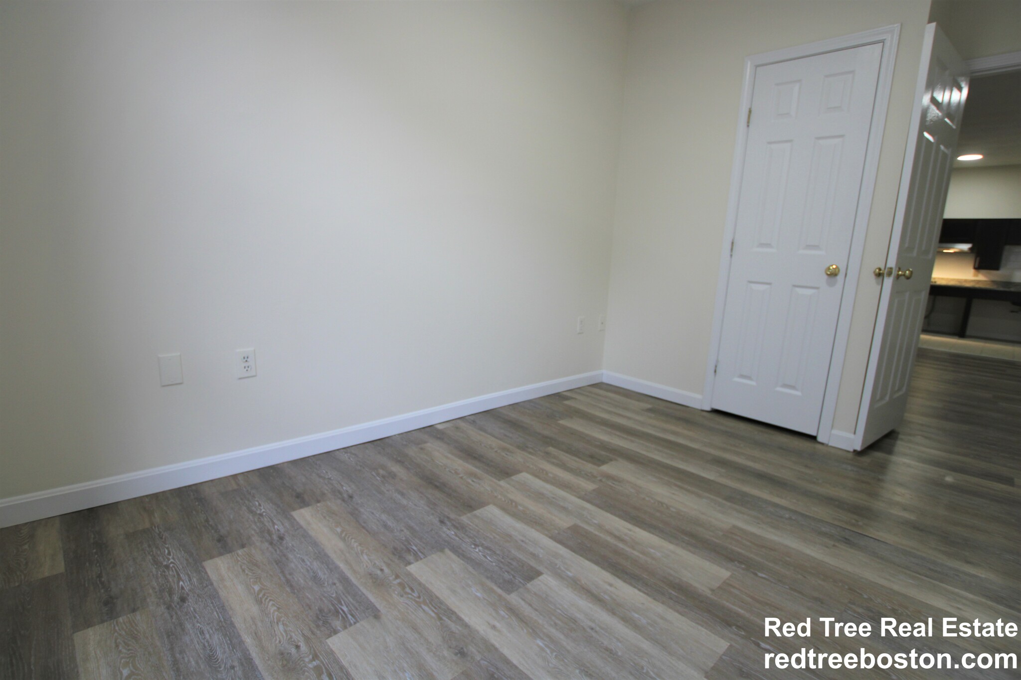 81 Essex St, Chinatown