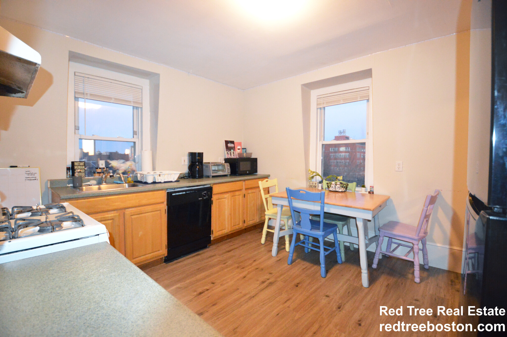 3 bed, 1 bath apartment for rent at 1 Alleghany St Unit 3, Mission Hill — photo 5 of 14