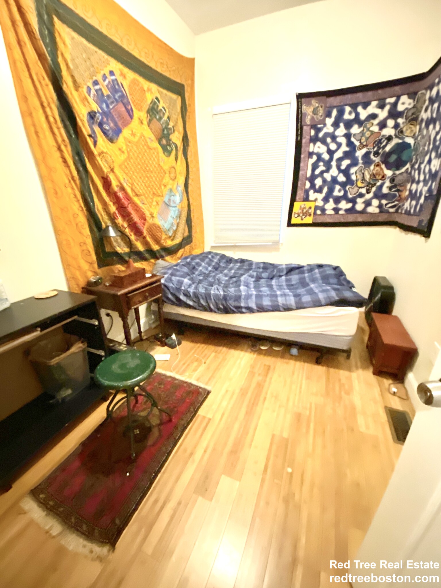 47 Orleans St, East Boston