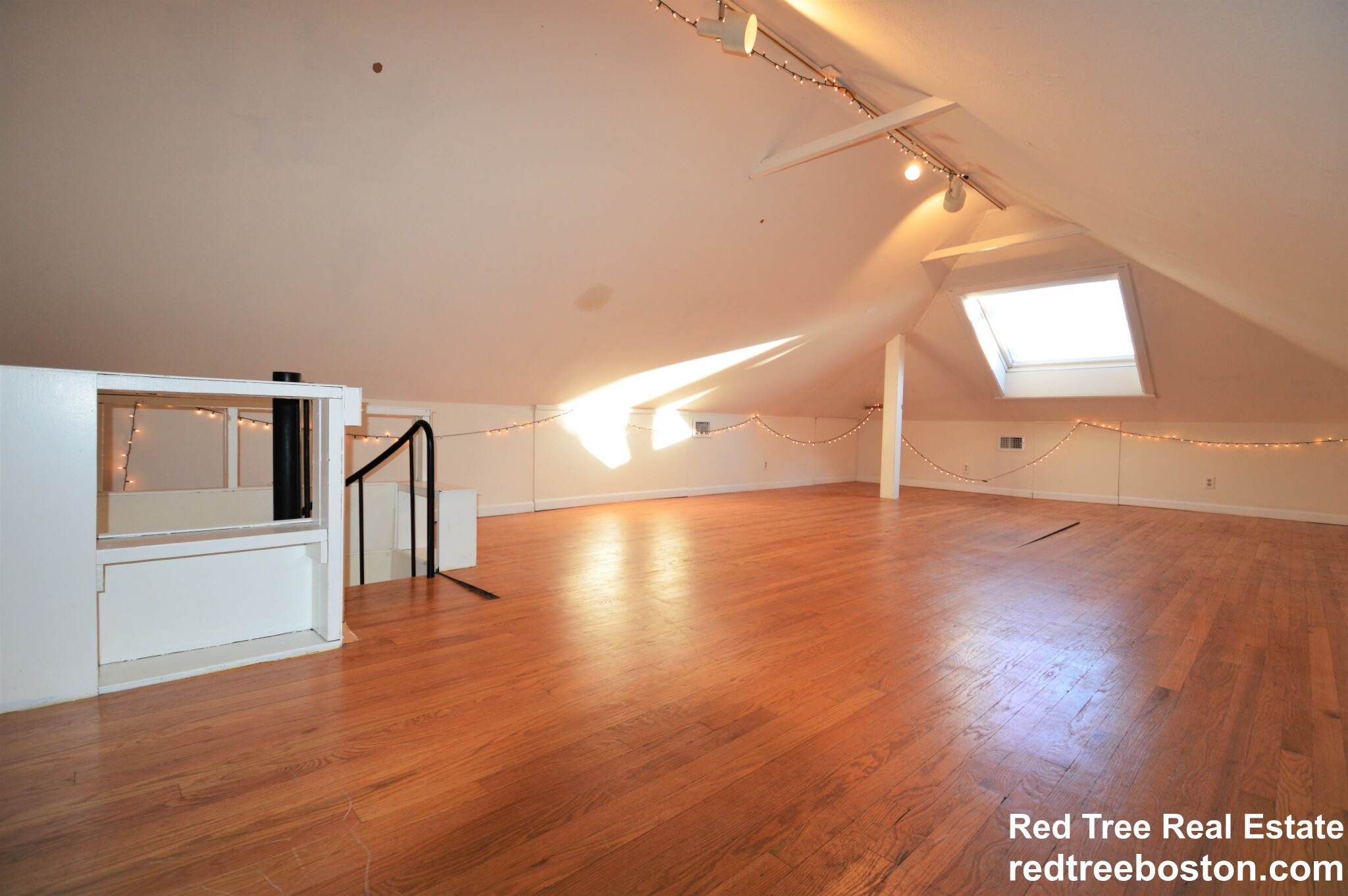 30 Harris St, Coolidge Corner