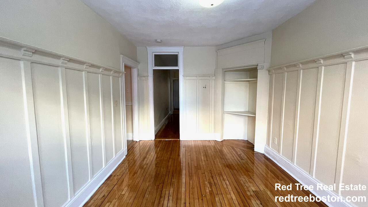 1367 Commonwealth Ave, Allston