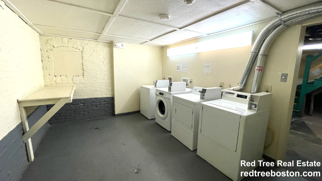 1367 Commonwealth Ave, Allston