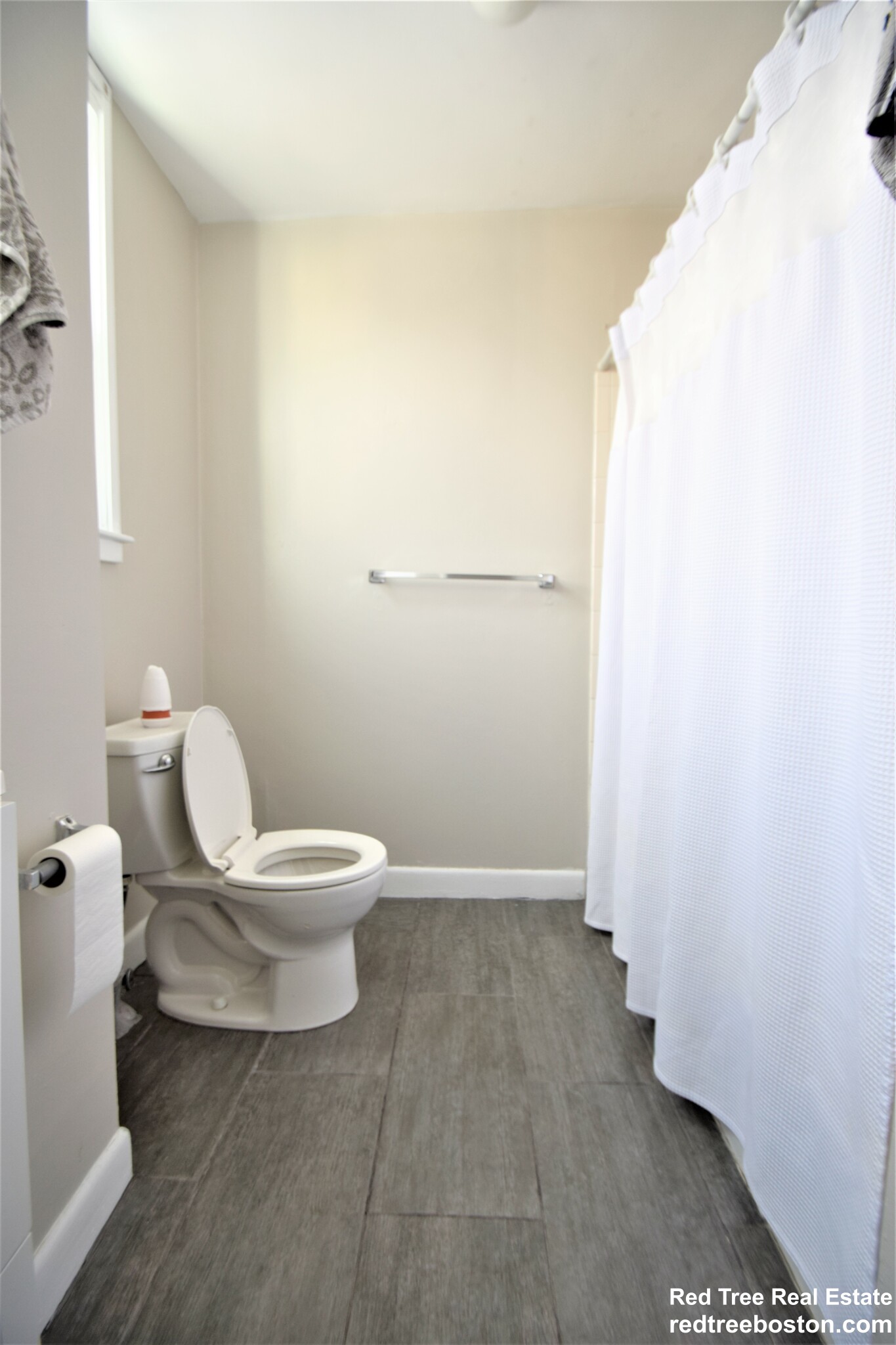 201 Hillside St, Mission Hill