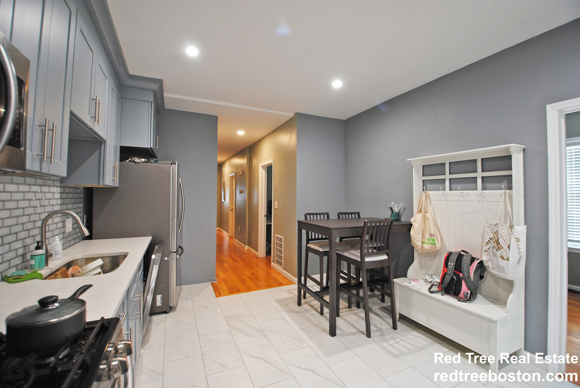 3 bed, 2 bath apartment for rent at 294 Brookline St Unit 1, Cambridgeport — photo 3 of 15