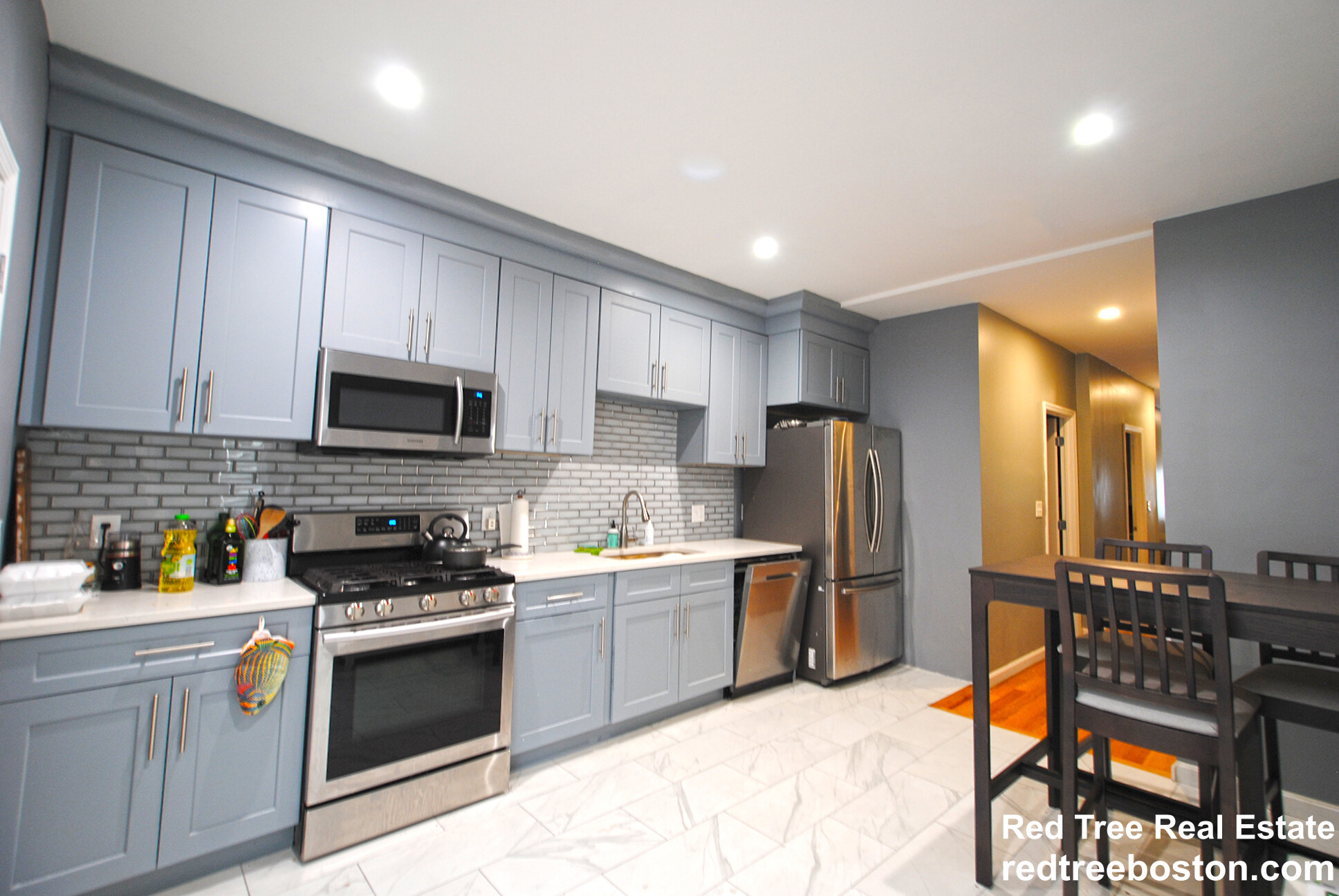 3 bed, 2 bath apartment for rent at 294 Brookline St Unit 1, Cambridgeport — photo 1 of 15