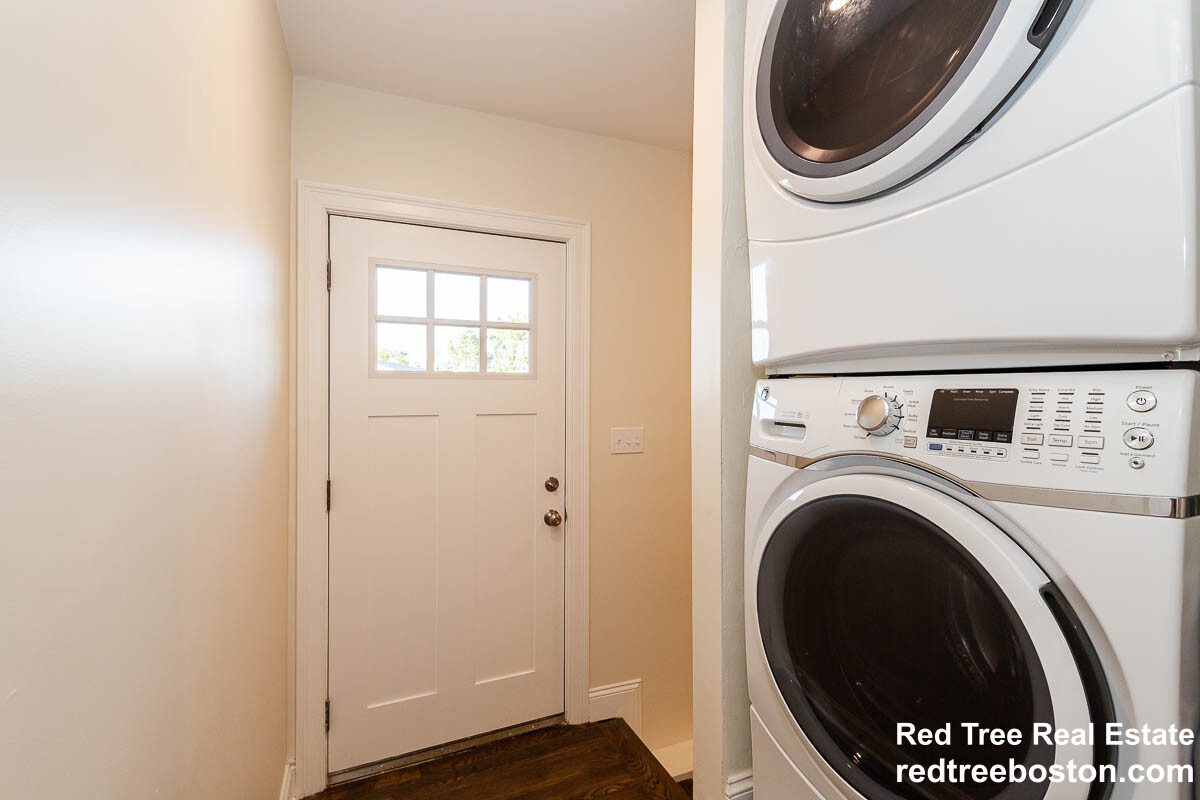 27 29 First St, Medford