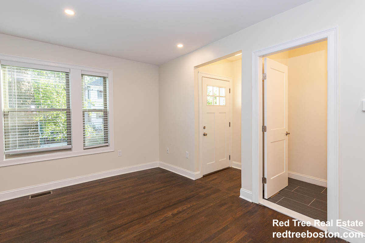 27 29 First St, Medford