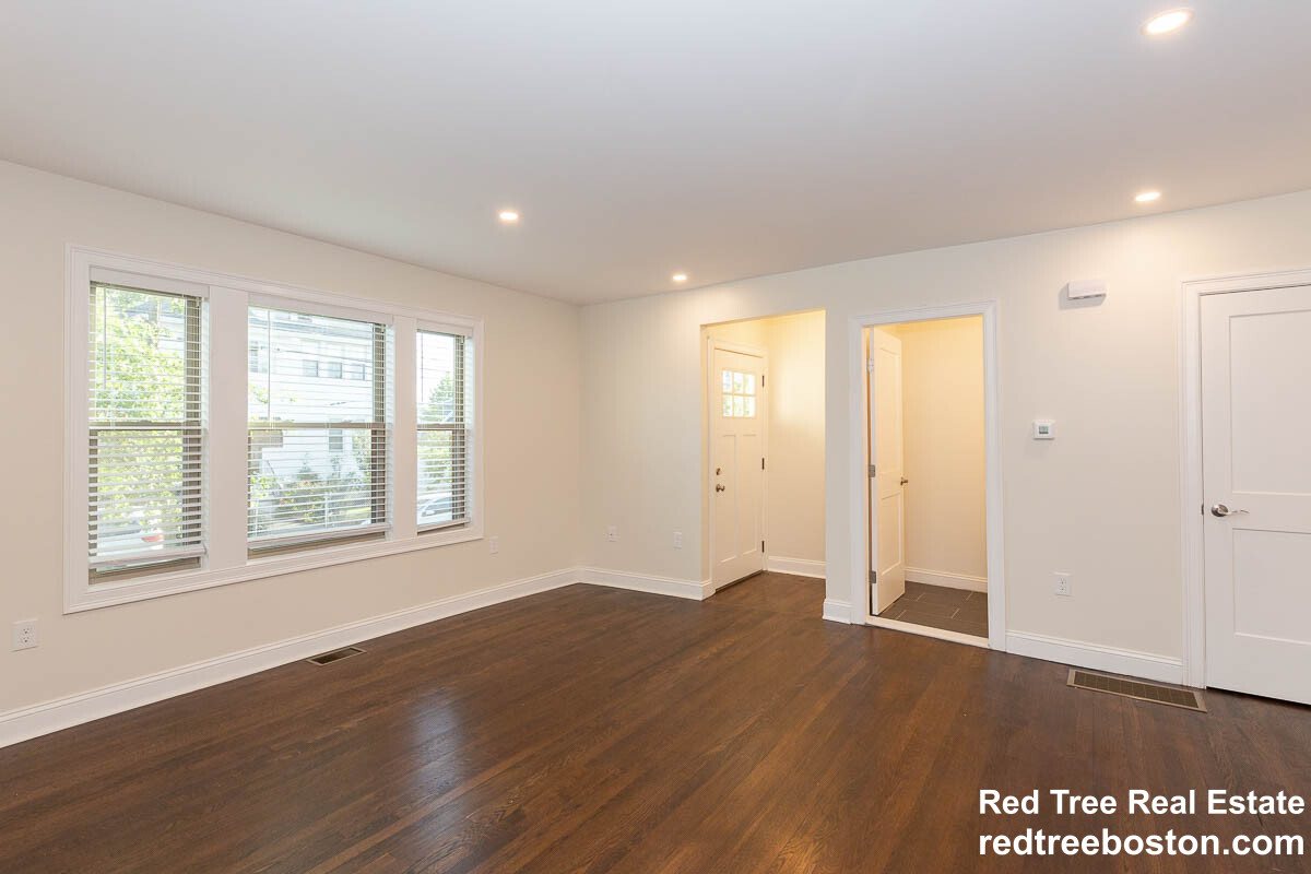 27 29 First St, Medford