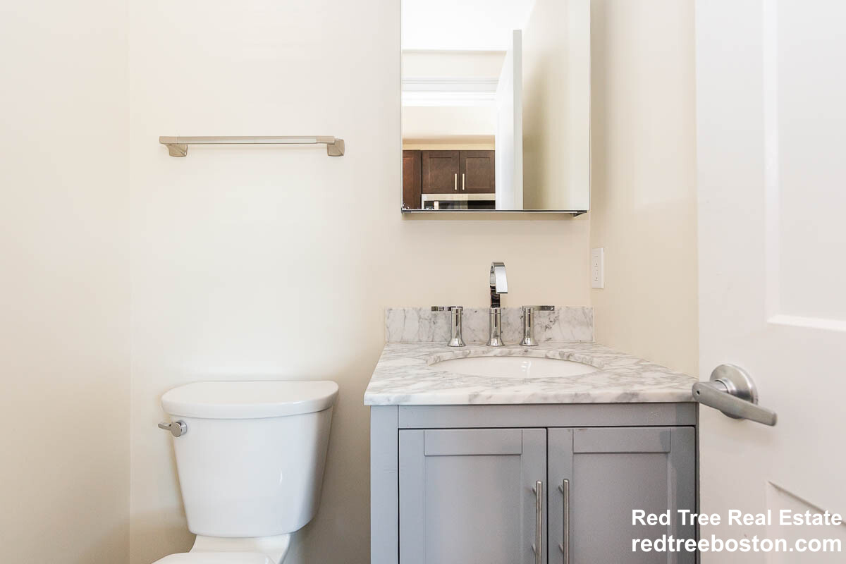 39 Harvard St, South Medford