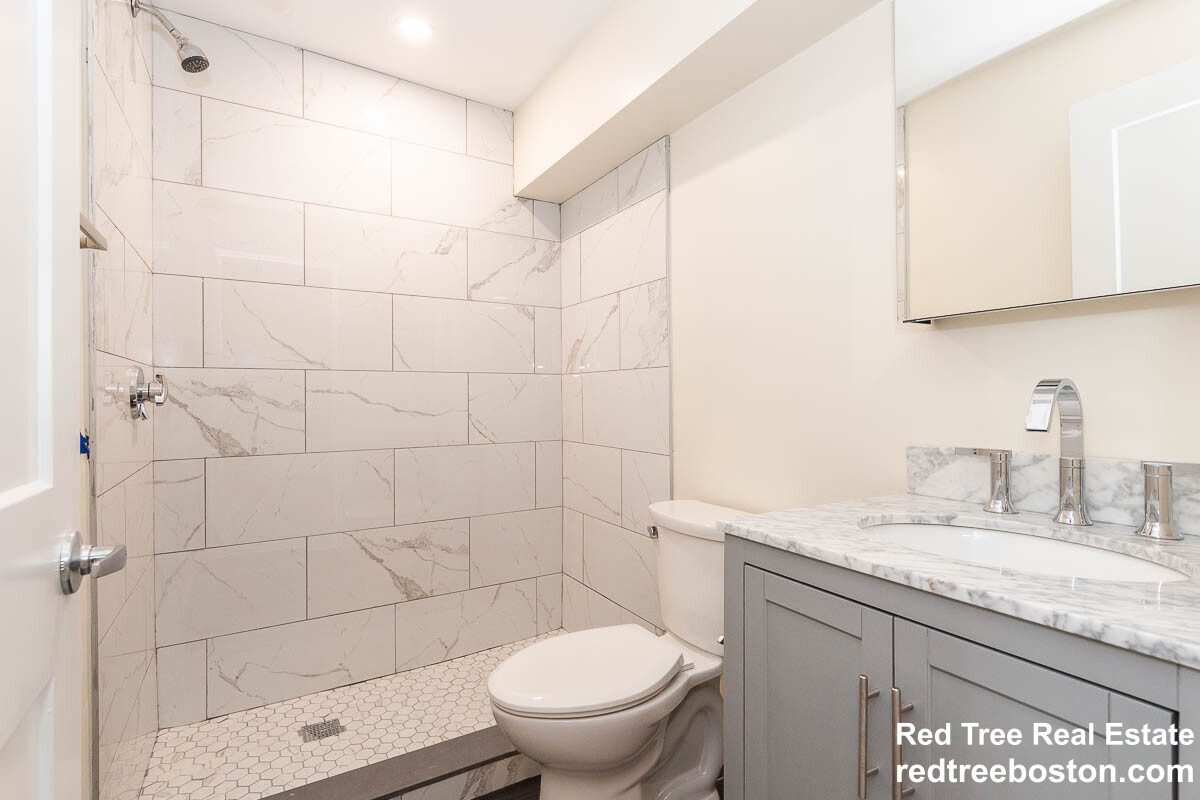 39 Harvard St, South Medford