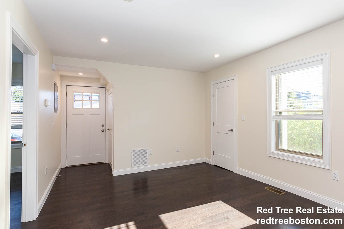 39 Harvard St, South Medford