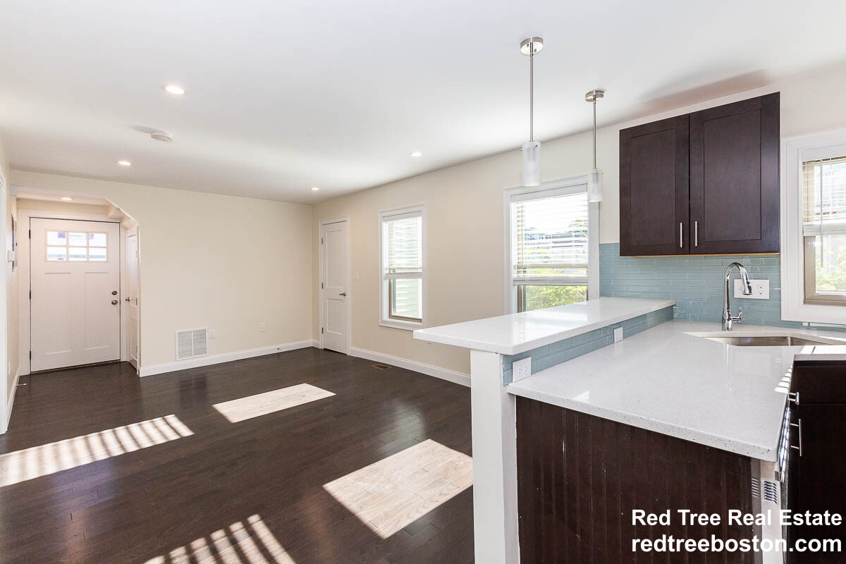 39 Harvard St, South Medford