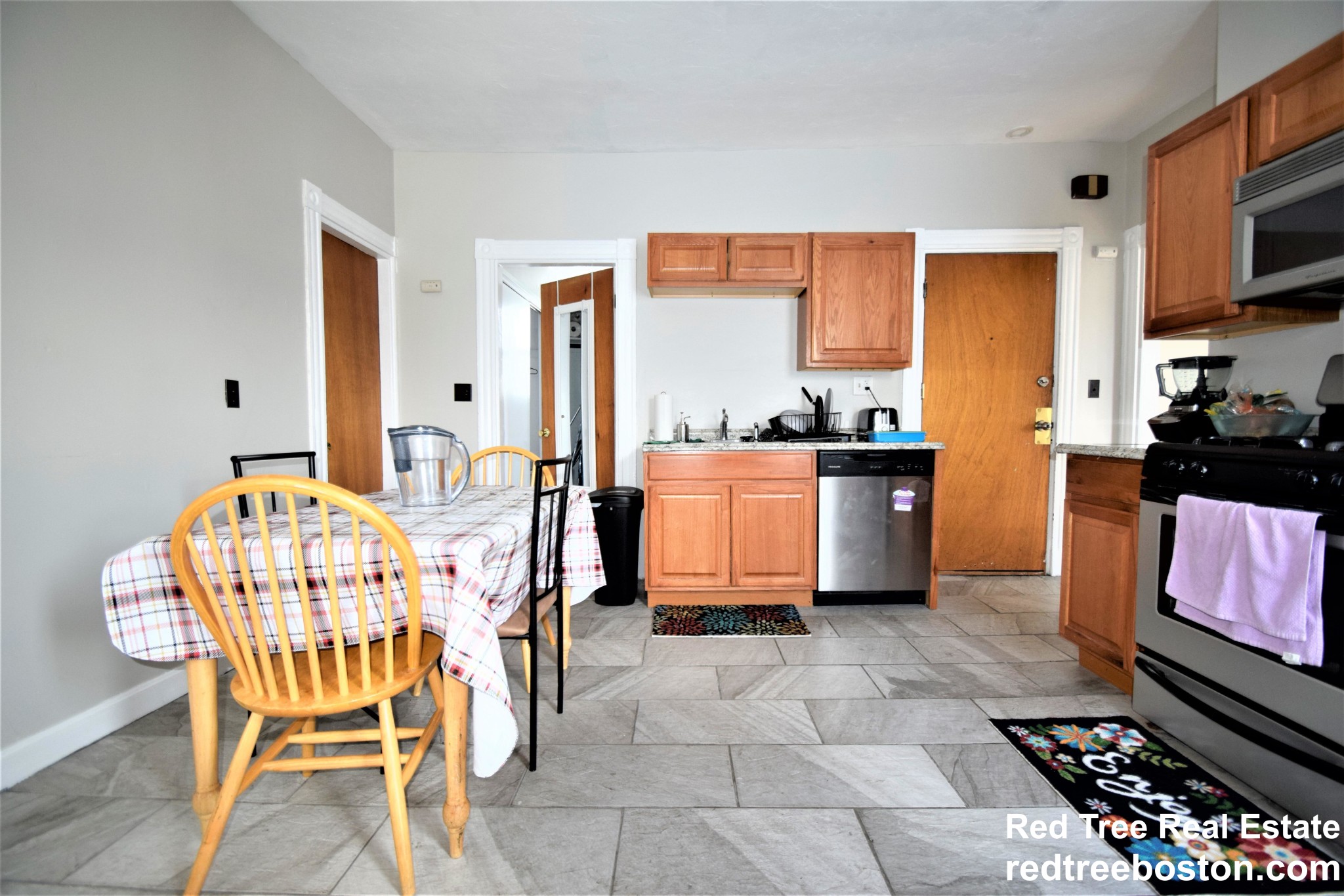 201 Hillside St, Mission Hill