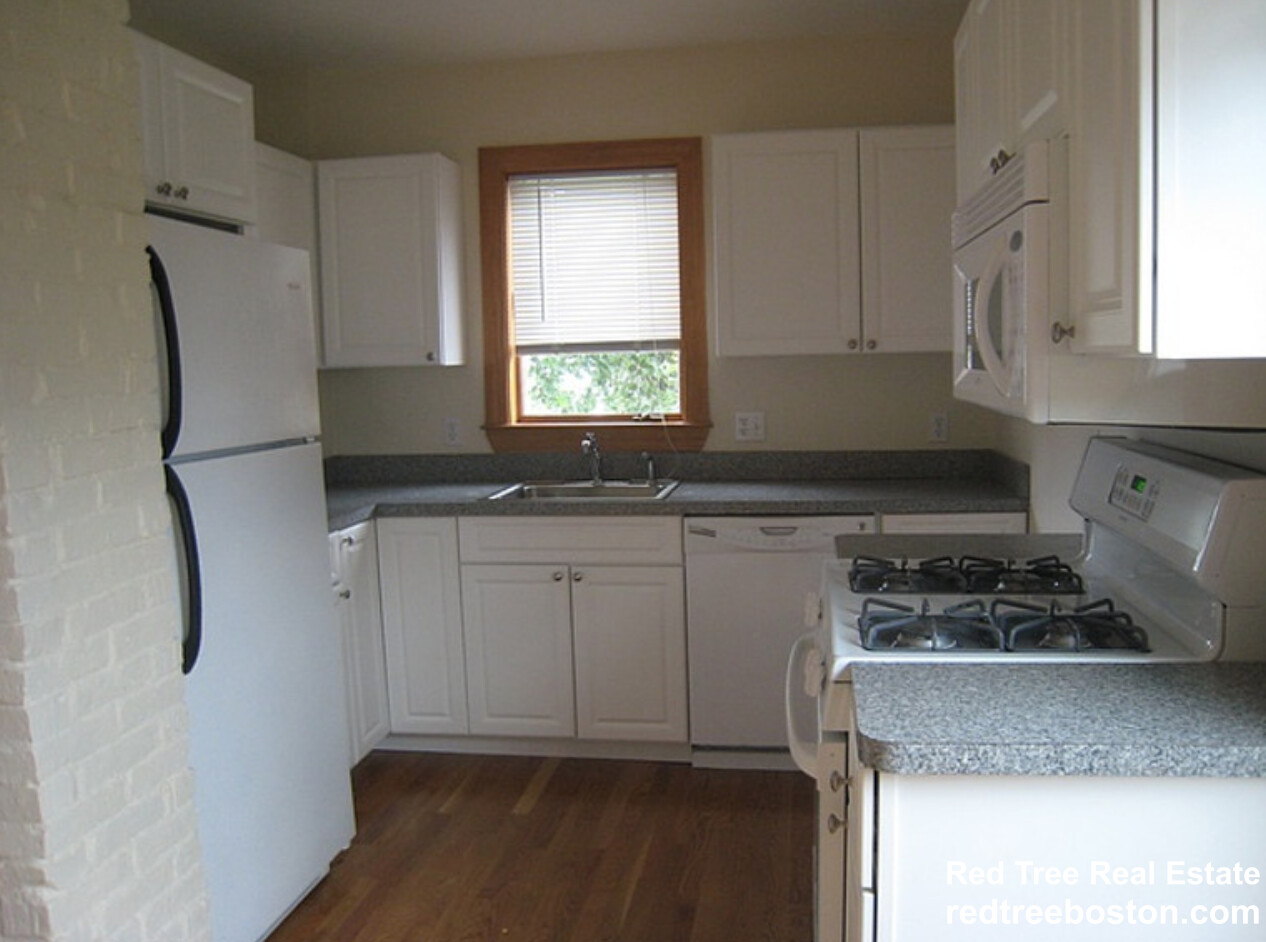 49 Pearl St, Newton