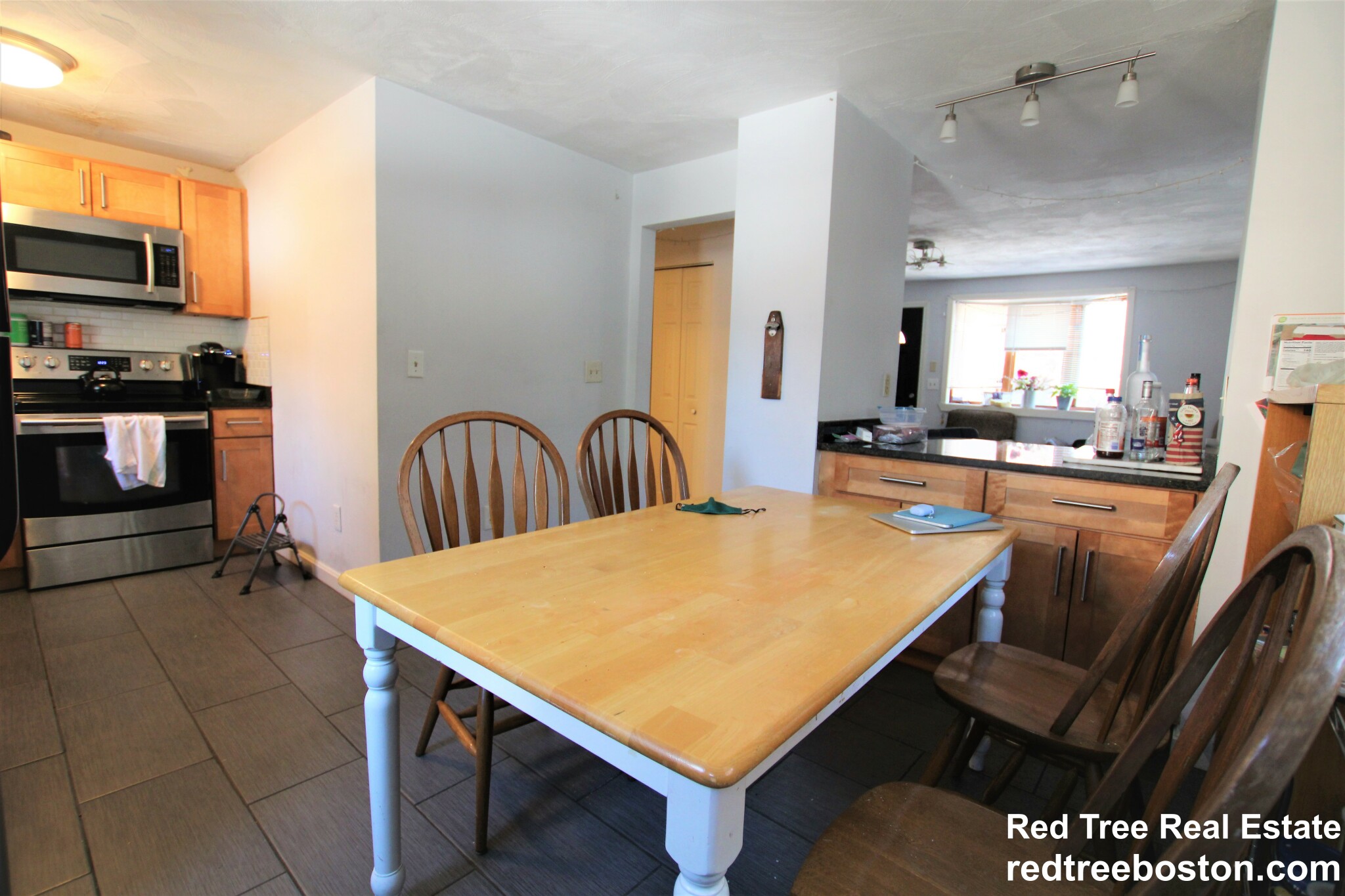 41 Ashford St, Allston