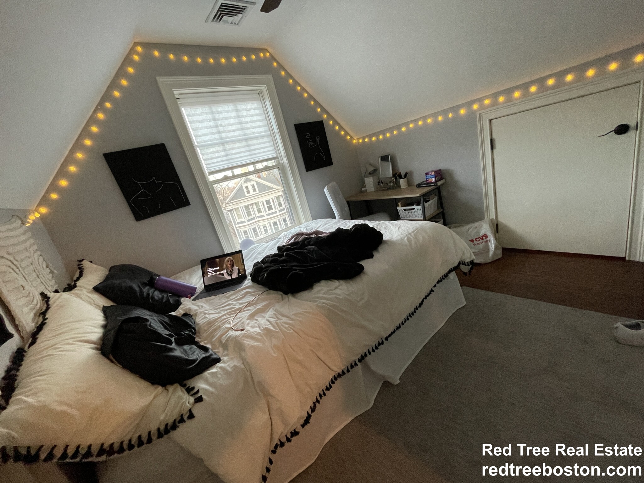 2 Iroquois St, Mission Hill