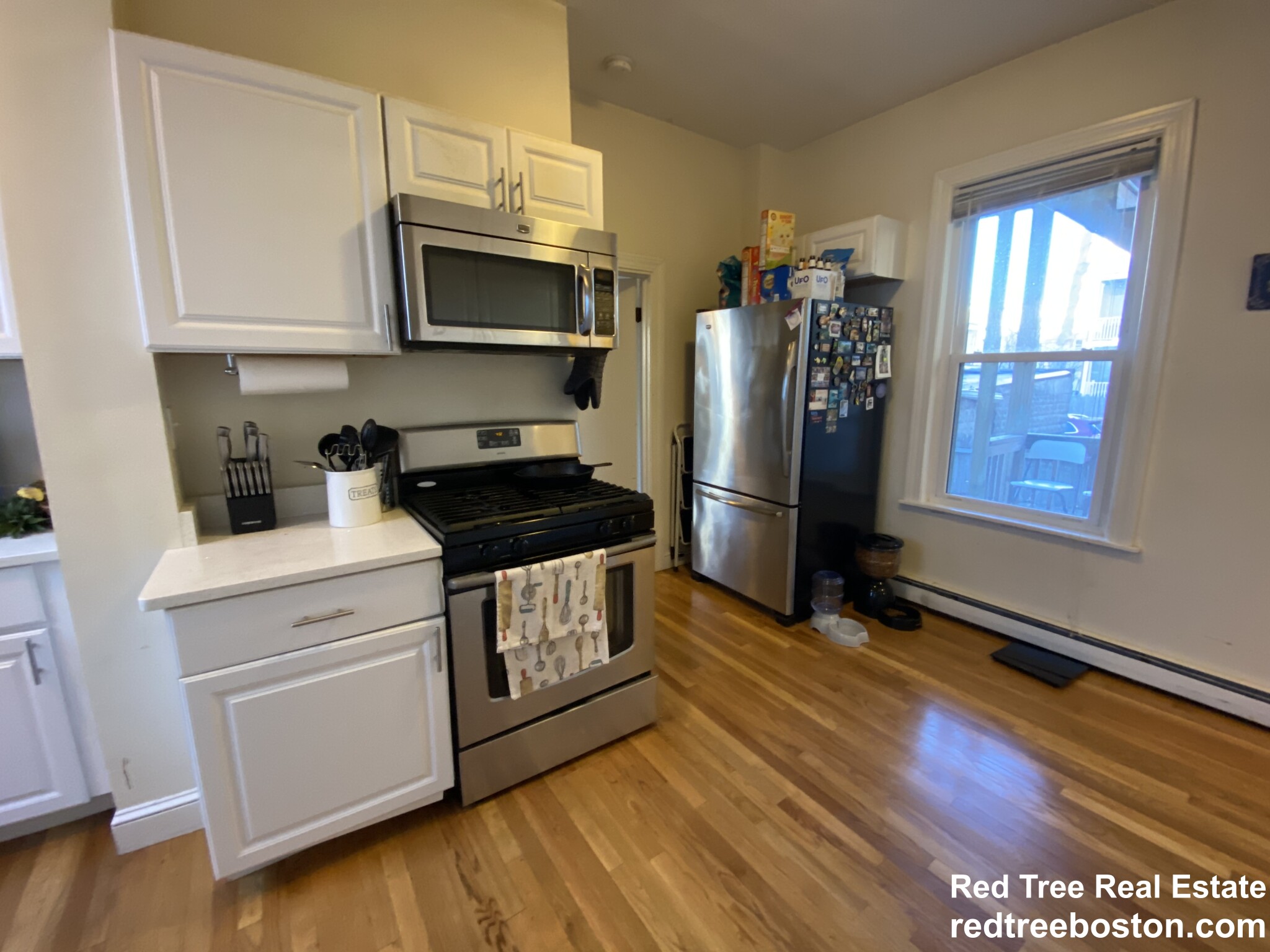 11 Stickney Ave, East Somerville