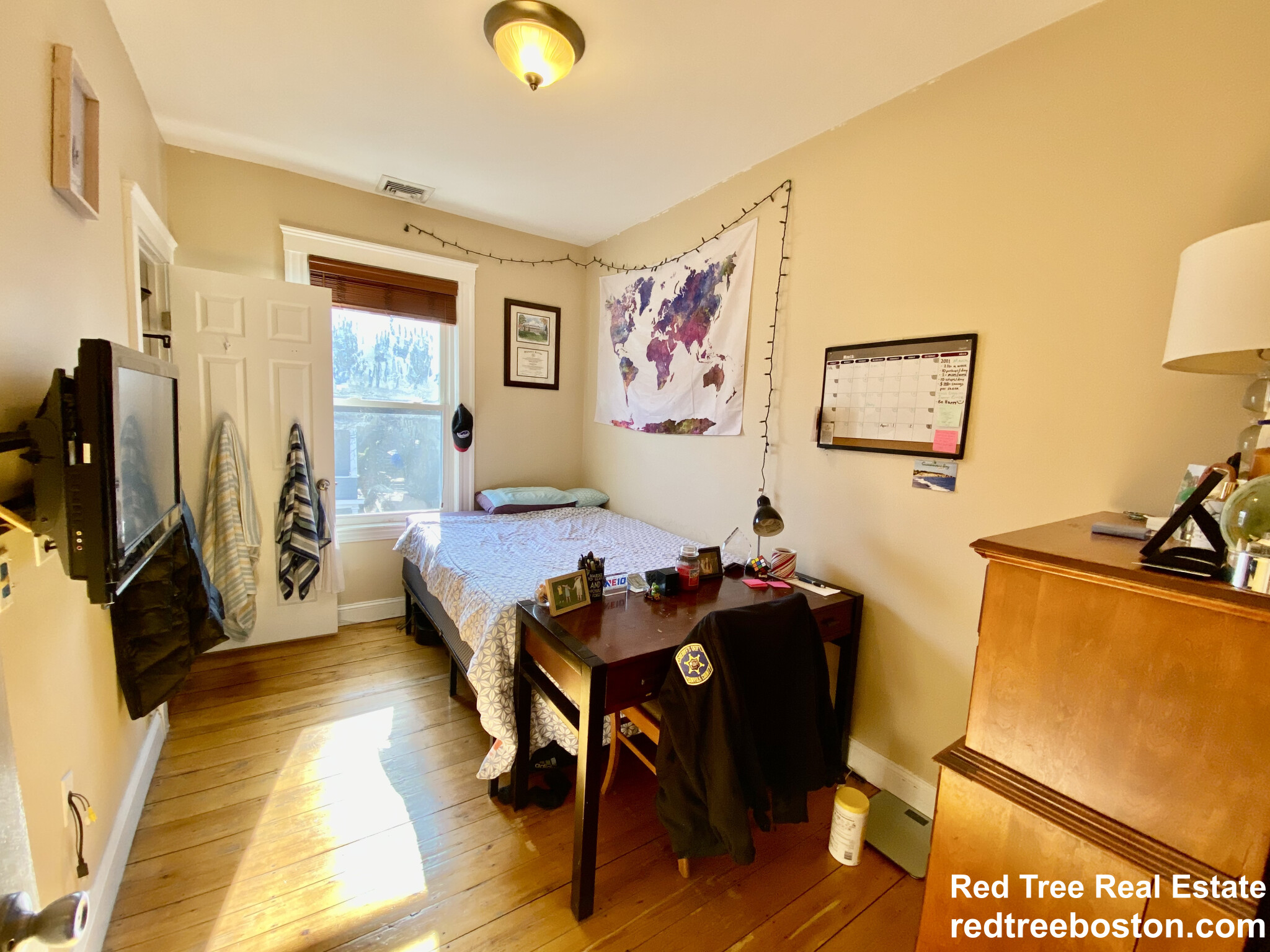 37 Hillside St, Mission Hill