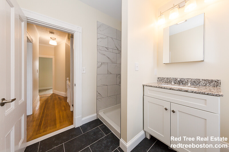 103 Magoun Ave, Medford