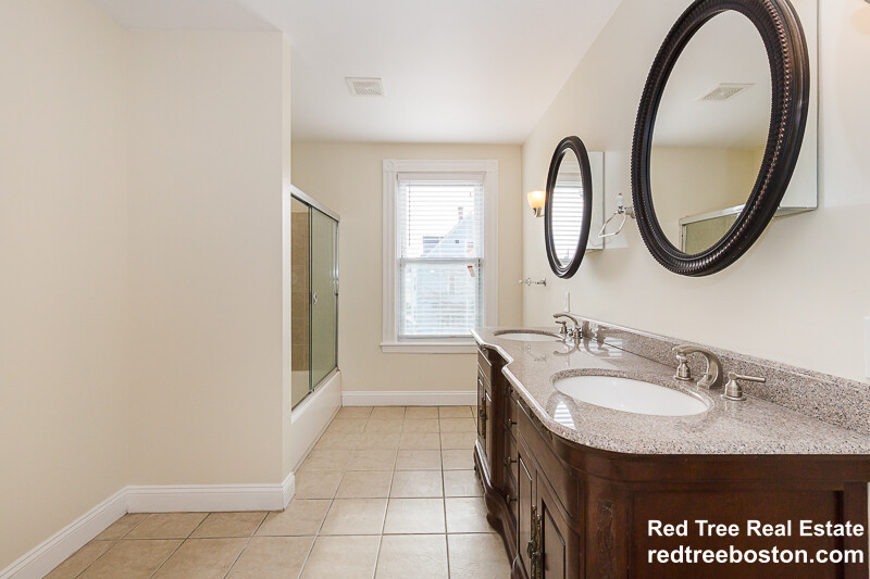 103 Magoun Ave, Medford