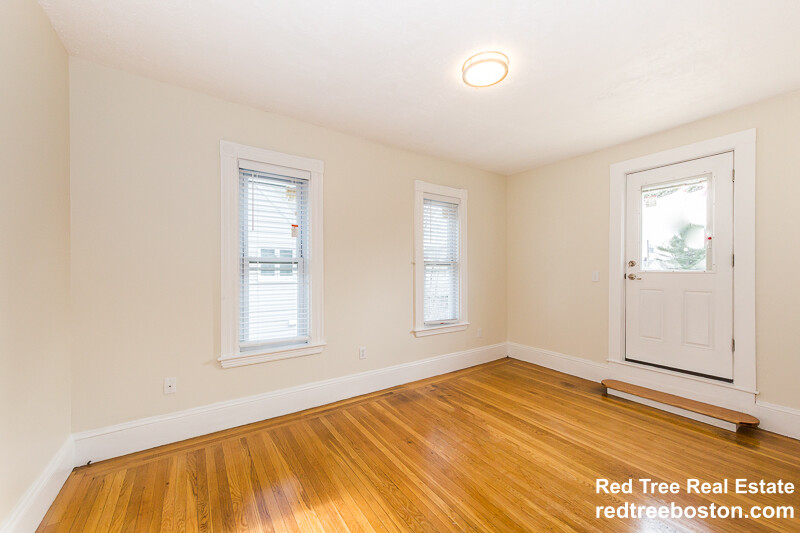 103 Magoun Ave, Medford