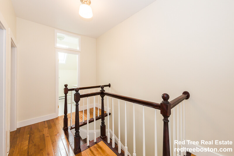 103 Magoun Ave, Medford