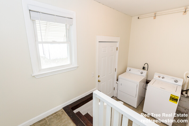 103 Magoun Ave, Medford