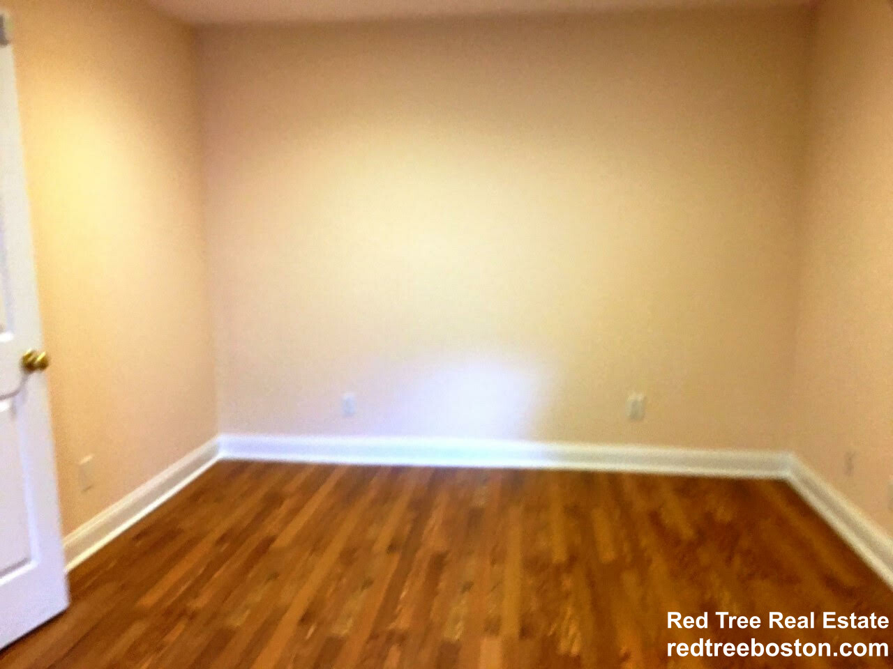 1 bed, 1 bath apartment for rent at 42 Wiswall Rd Unit IN-LAW, Newton — photo 6 of 9