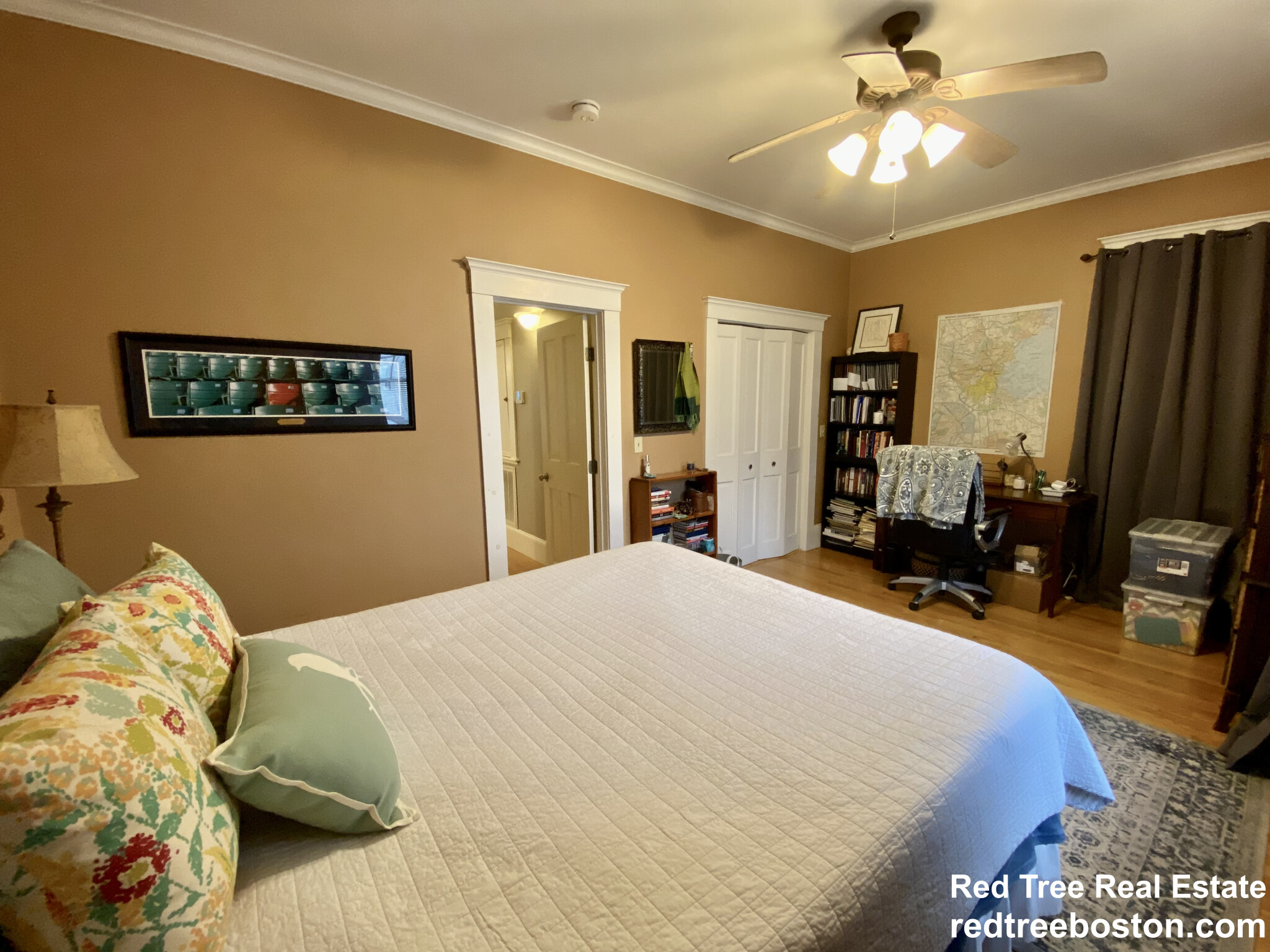 24 Grovenor Rd, Jamaica Plain