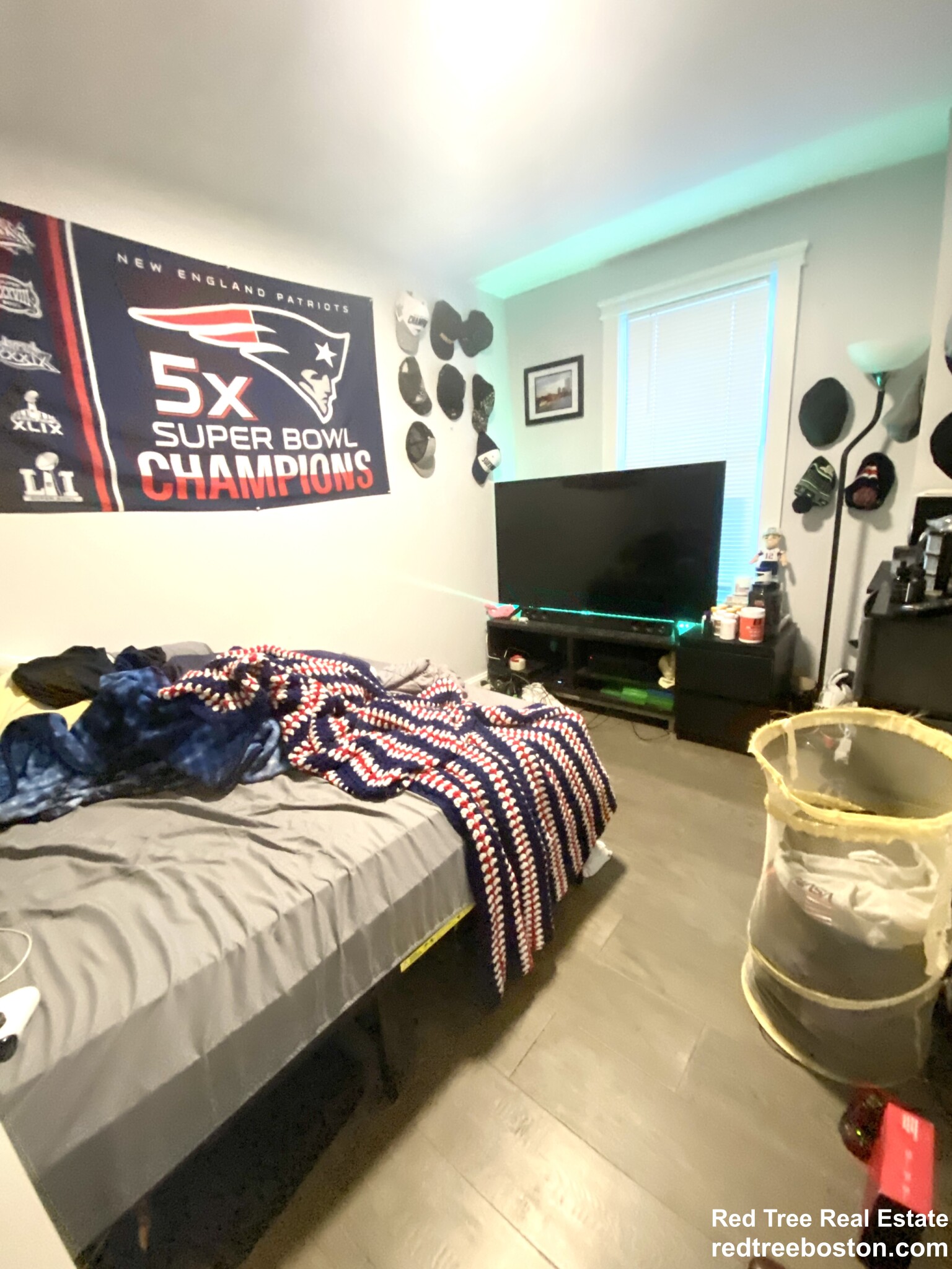 54 Brooks St, East Boston