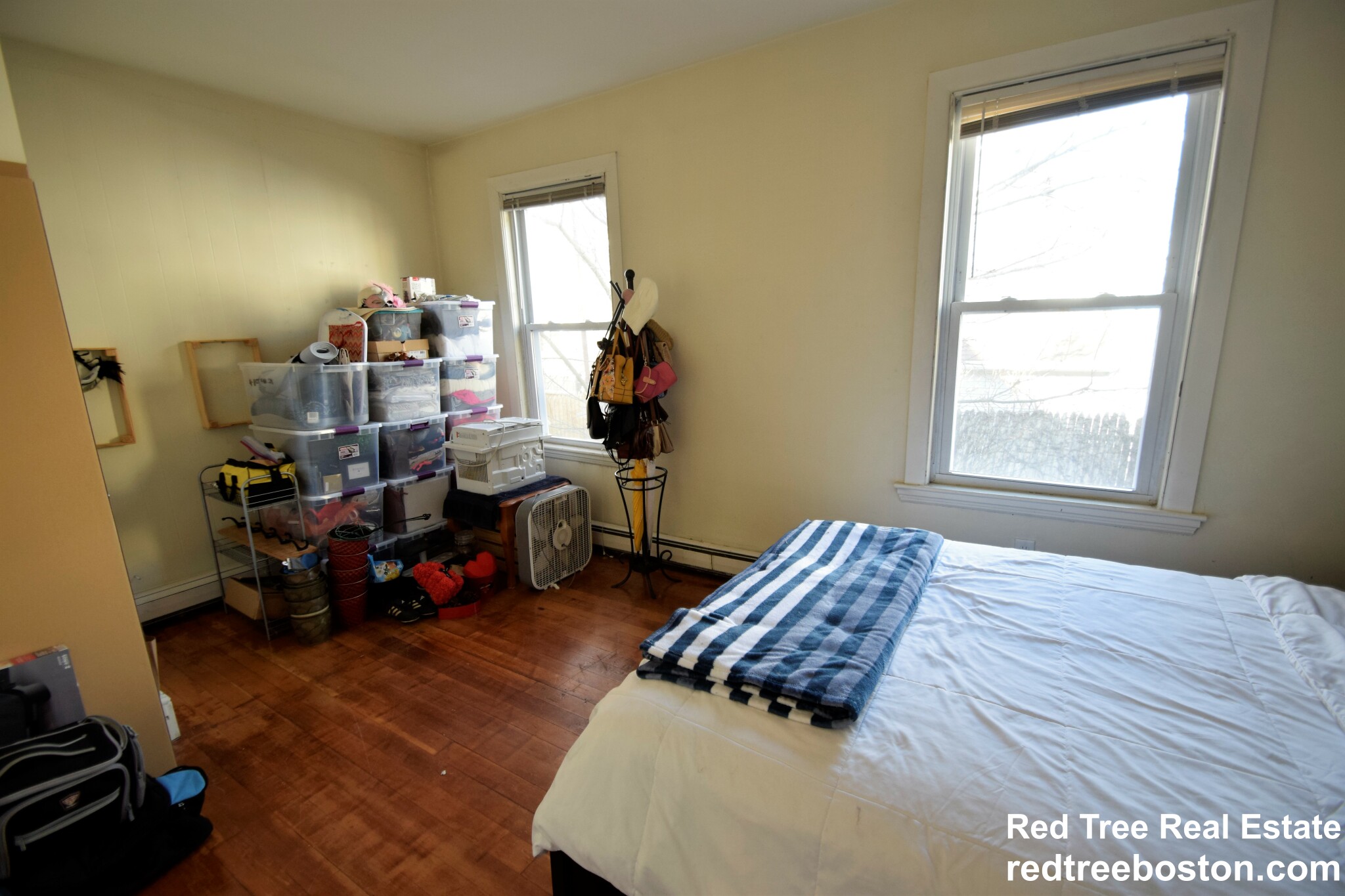 11 Stickney Ave, East Somerville