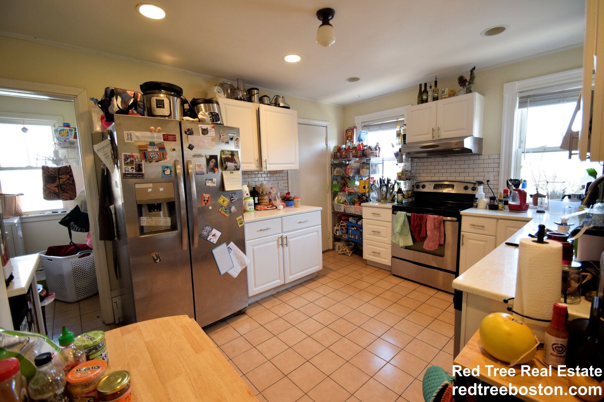 35 Faneuil St, Oak Square